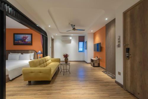 506232457 Aaron Boutique Hotel