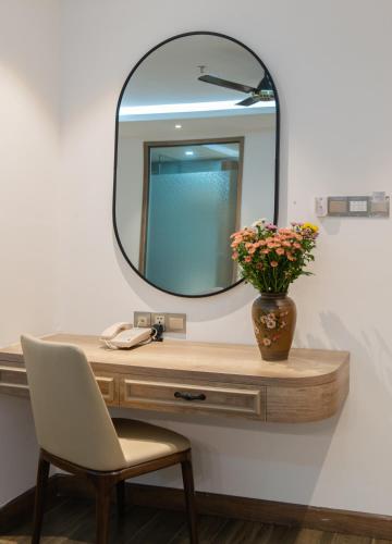 506232744 Aaron Boutique Hotel