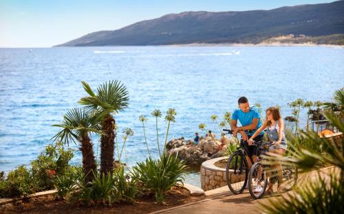 Valamar Bellevue Resort - image 2