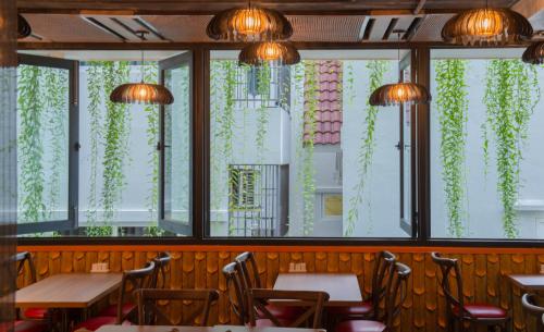 506233420 Aaron Boutique Hotel