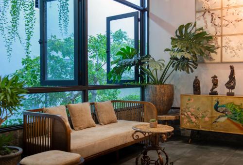 506233787 Aaron Boutique Hotel