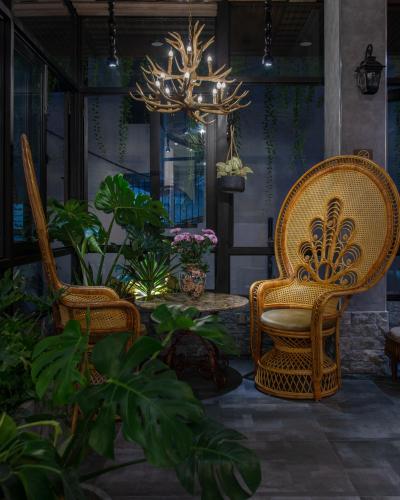 506233792 Aaron Boutique Hotel