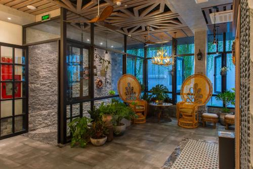 506233796 Aaron Boutique Hotel