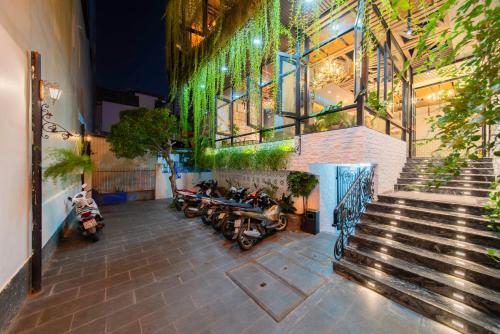 506233809 Aaron Boutique Hotel