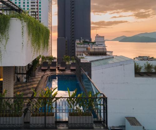506234594 Aaron Boutique Hotel