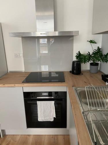 廚房, Appartement coup de coeur en centre-ville in 拉馬德萊娜