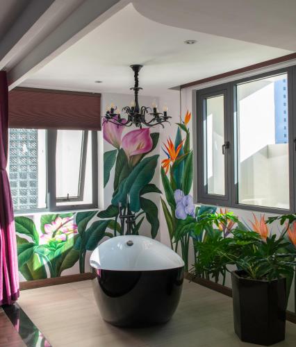 506238096 Aaron Boutique Hotel