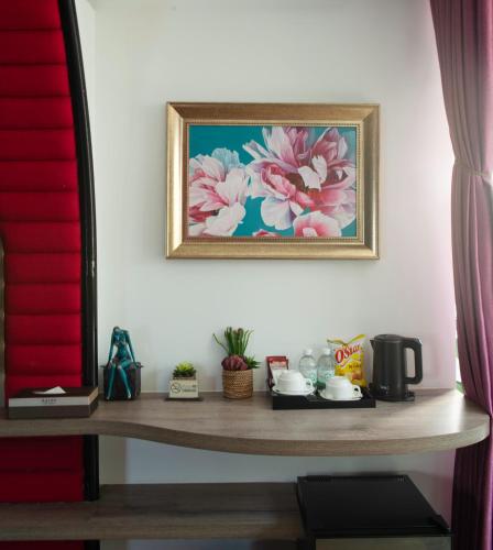506238119 Aaron Boutique Hotel