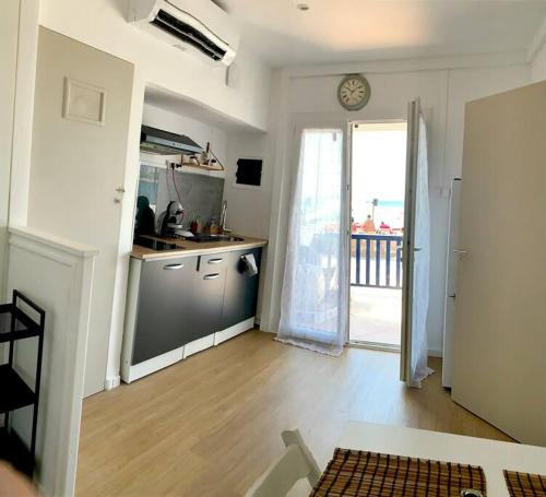 Charmant cabanon les pieds dans l’eau…, Marseille (Foto 10)