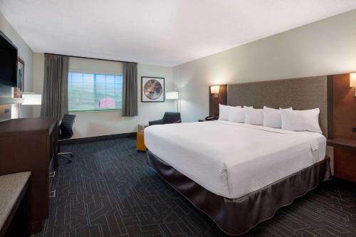 Ramada by Wyndham Spokane Airport