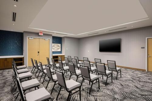 Hyatt Place Albany Downtown - image 7