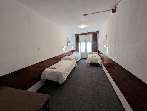 Budget Hotel Ben – Amsterdam, NY