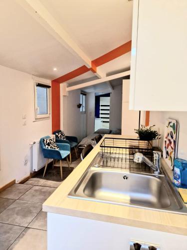 Petit studio avec terrasse - Location saisonnière - Toulouse