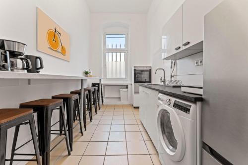 Neues zentrales Apartment,10 Betten,vollmöbliert, Wifi, Berlín (foto 6)