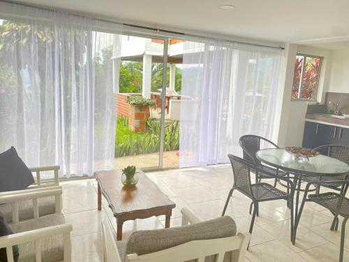 APARTAMENTO CAMPESTRE EN EJE CAFETERO in Manizales