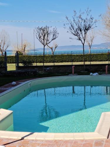  Casa Torricella sul Lago Trasimeno in 6063 Torricella