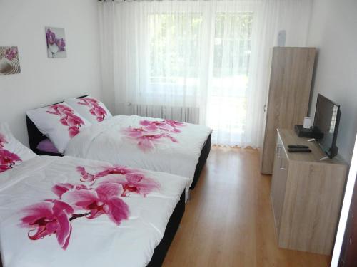 Apartment Fialka - image 2