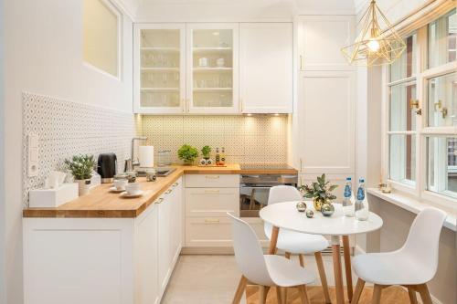 Rent like home - Plac Zamkowy 15/19 - image 7