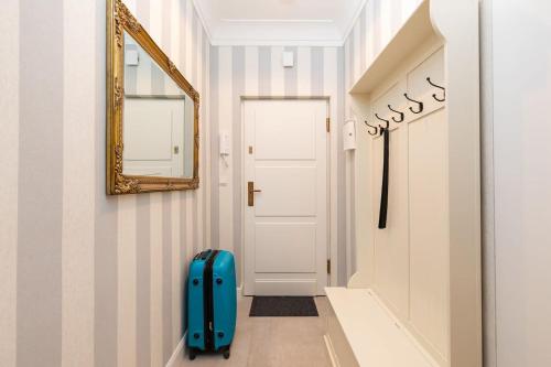 Rent like home - Plac Zamkowy 15/19 - image 6
