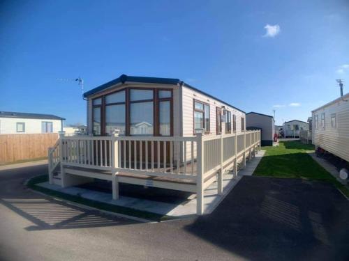 6 BERTH 2 BEDROOM PALM GROVE 12 , GOLDEN PALM