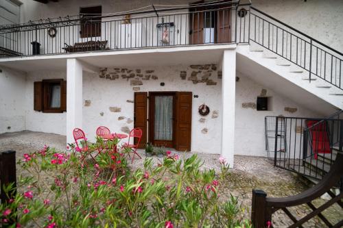  cottage lavanda e rosmarino in Nave San Rocco