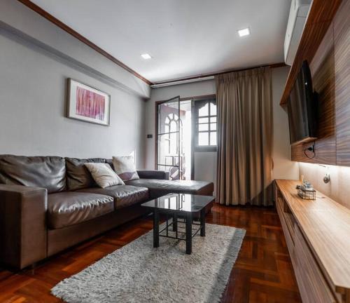 Beautiful Single Studio