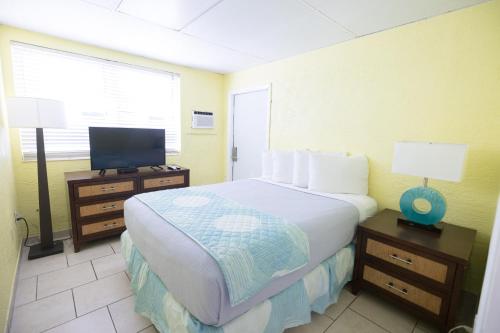 2 bedrooms, 3 beds