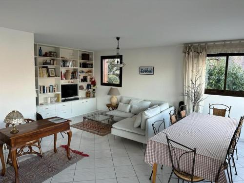 Appartement Annecy, 4 pièces, 6 personnes - FR-1-432-7 - Location saisonnière - Annecy