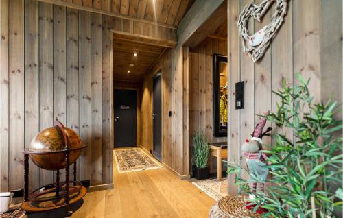 Зовнішній вигляд готелю, Awesome Home In Hornindal With Wifi in Хорніндал