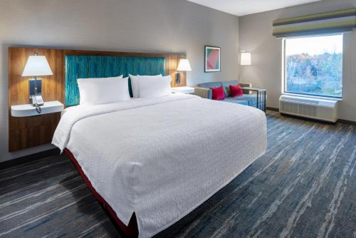 Hampton Inn Monticello - image 7