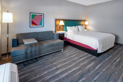 Hampton Inn Monticello - image 5