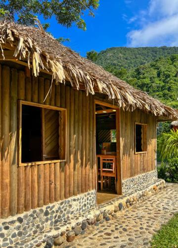 Tayrona Cachaco River Ecohostal