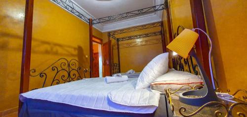 CASA RAYAN CASA RAYAN