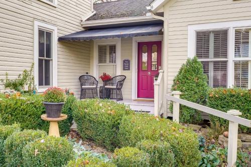 Charming Granville Home with Porch - Walk Downtown!