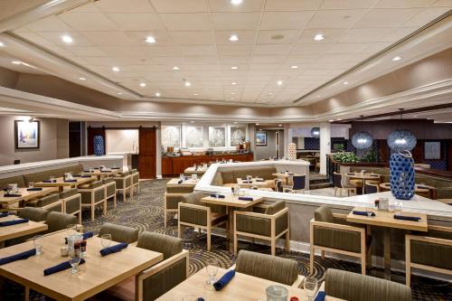 DoubleTree by Hilton Augusta - image 21