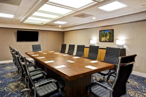 DoubleTree by Hilton Augusta - image 28