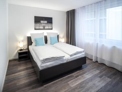 Mood contemporary living - image 11