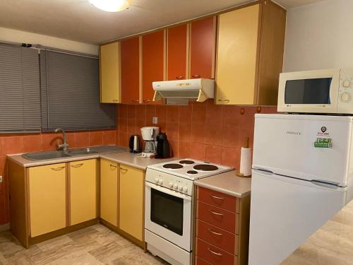   Apartments in Koropi