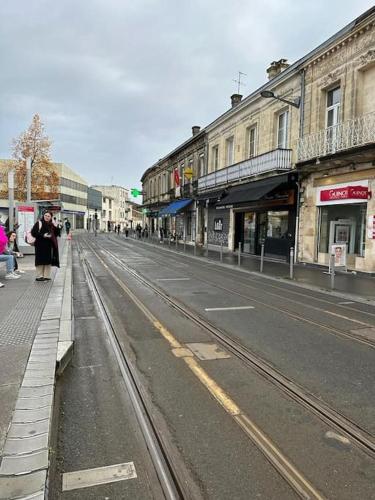 cosy moderne chaleureux équipé proche tram