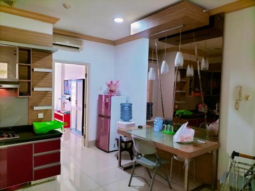 . APARTEMEN MTC unit 618