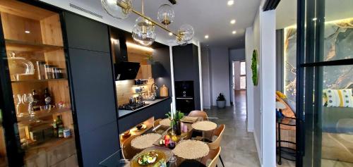 設施, Apart-terrace on Baker Street in 萊策基維斯基區