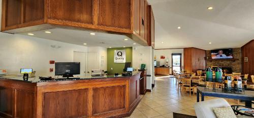 Quality Inn & Suites Garden Of The Gods near Pro Rodeo Ruhmeshalle