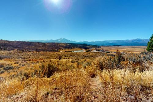 Lake Springs Luxury Lake Springs Luxury