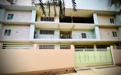 Queen's Residency, Guwahati