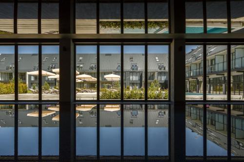 Басейн, Hotel Saltic Resort & Spa Łeba (Hotel Saltic Resort & Spa Leba) in Леба