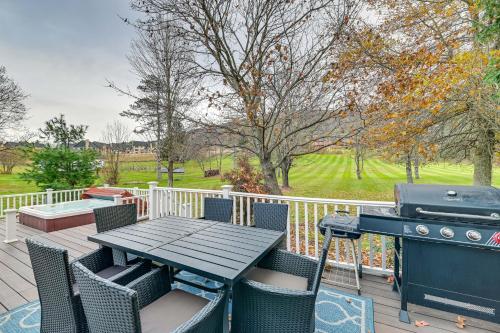 Hike and Golf Near Luxe Windham Getaway with Hot Tub