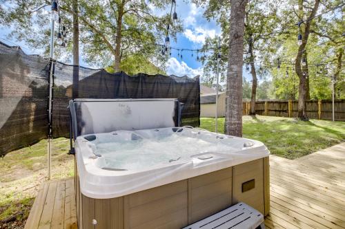 Dog-Friendly Home in The Woodlands with Fenced Yard! in The Woodlands, USA