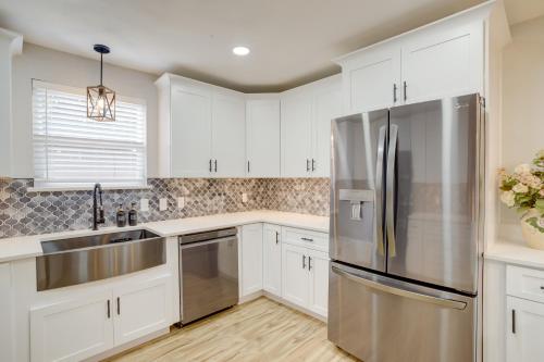 Dog-friendly Home In The Woodlands W/ Fenced Yard! - Spring, TX