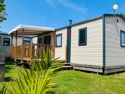 2 bedrooms, 3 beds