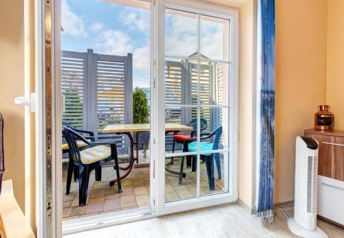 2 bedrooms, 2 beds